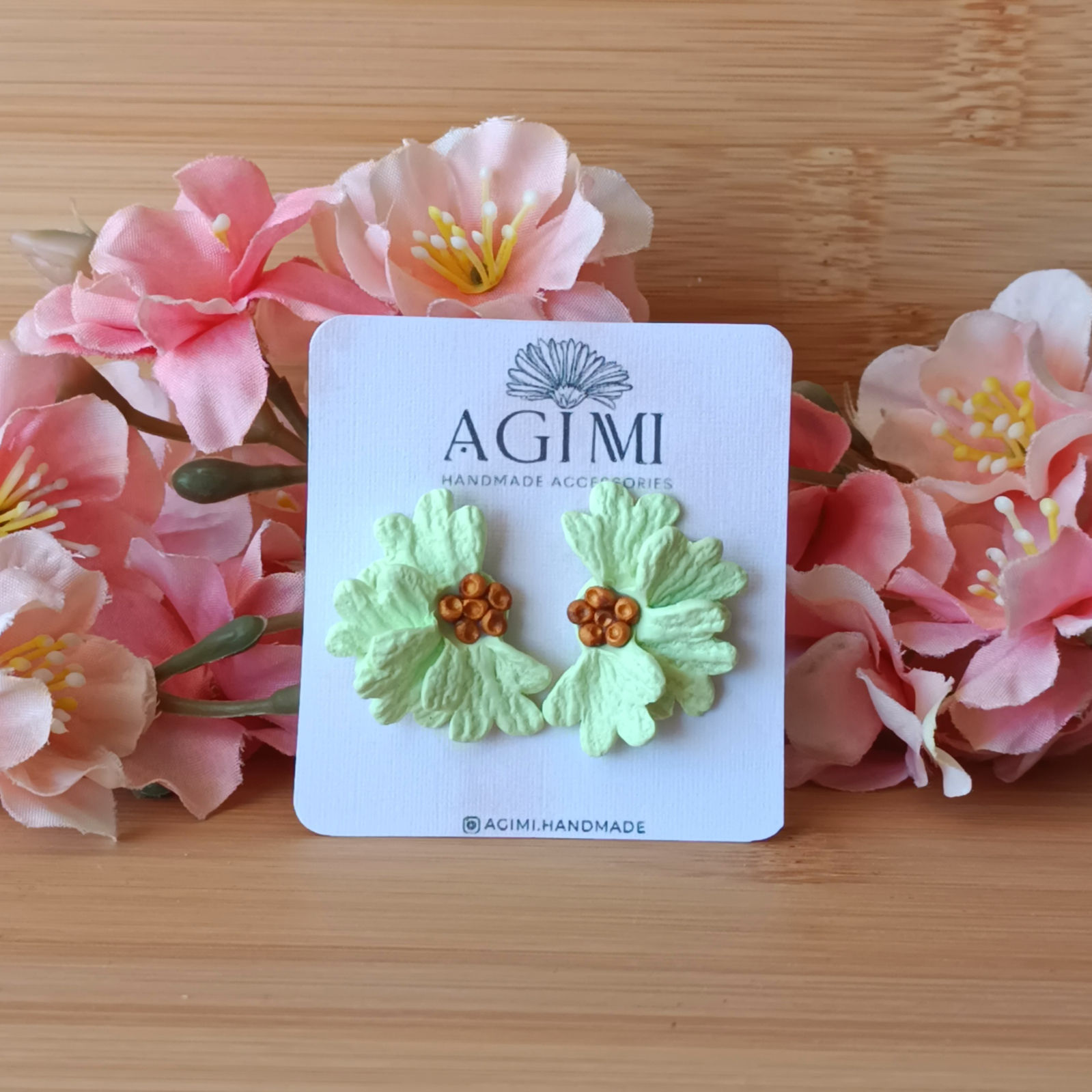 Auri pequeño verde pastel