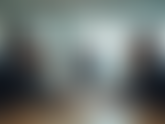 Contrasting Servant vs Transformational Leadership