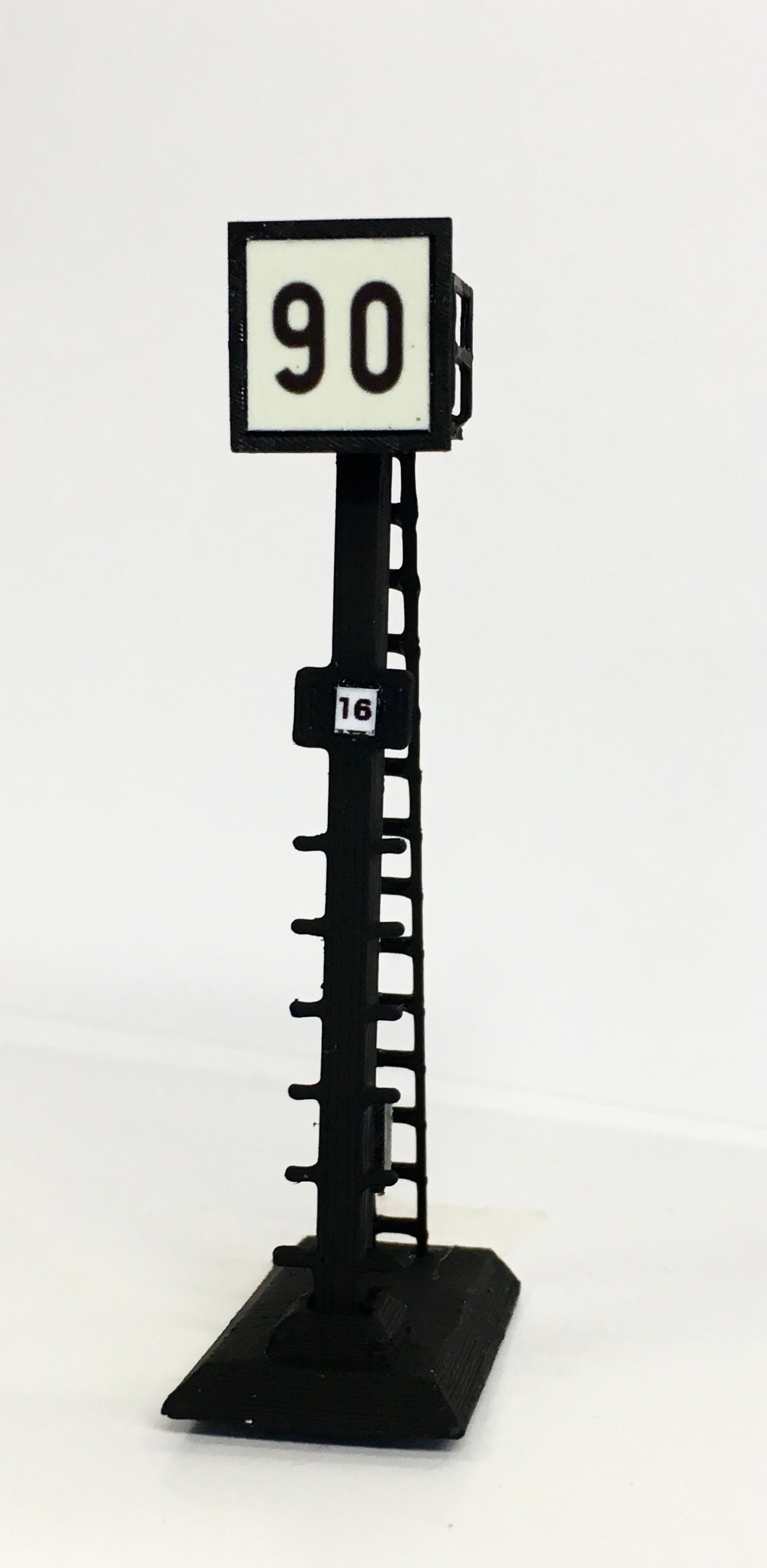 Ref 413 - SIGNAL LUMINEUX VITESSE TIV