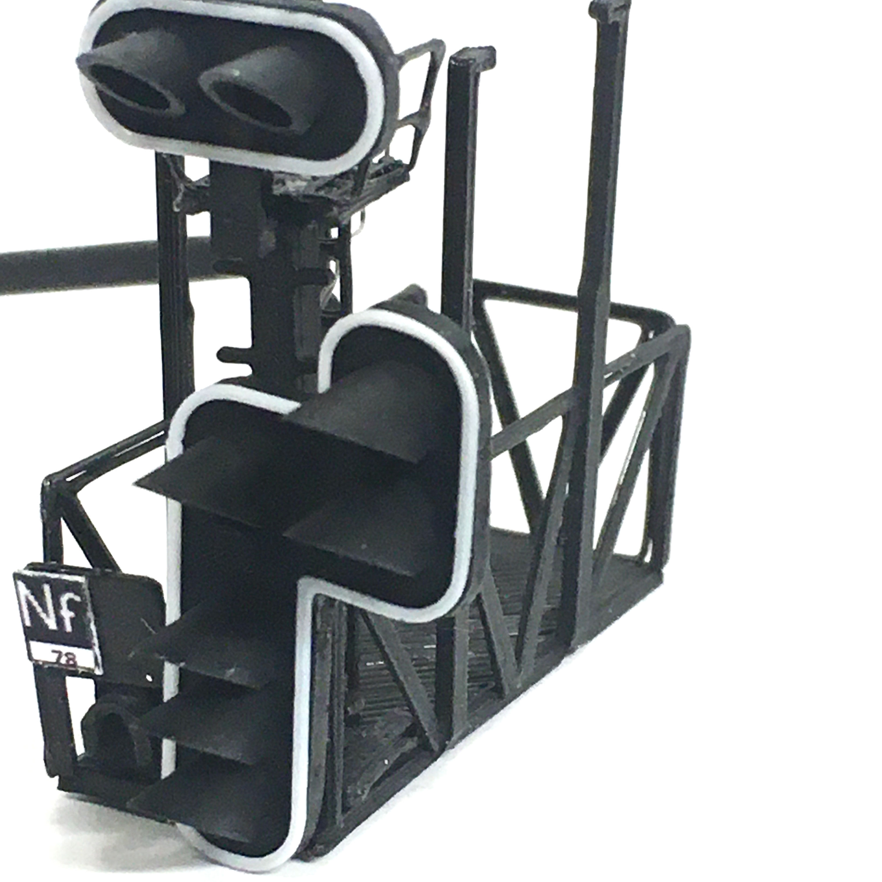 Ref 532 - Nacelle Cible 6 feux Ho