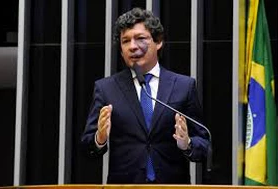 PROVAS PARA CARGOS LEGISLATIVOS