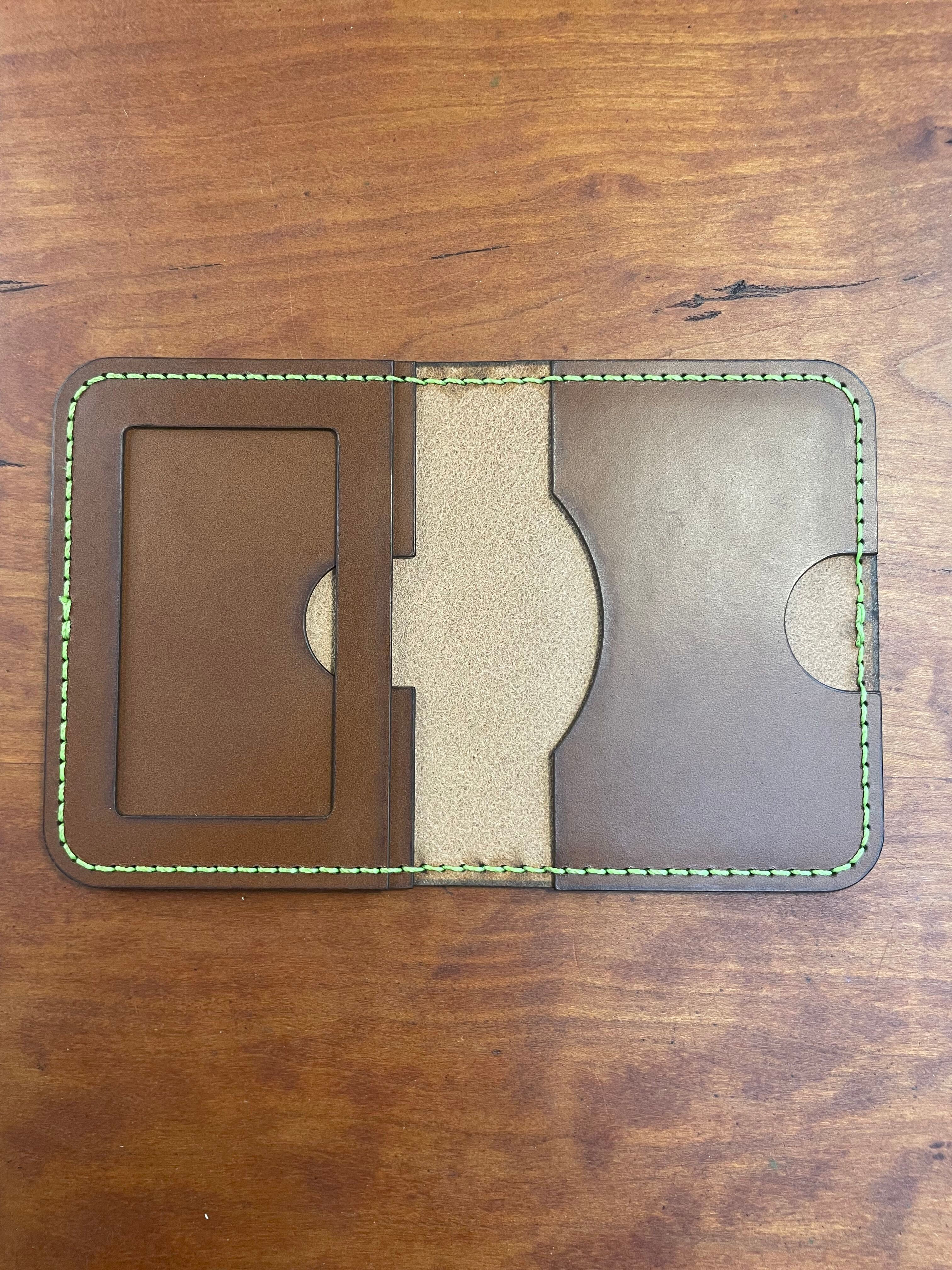 Minimalist Bifold