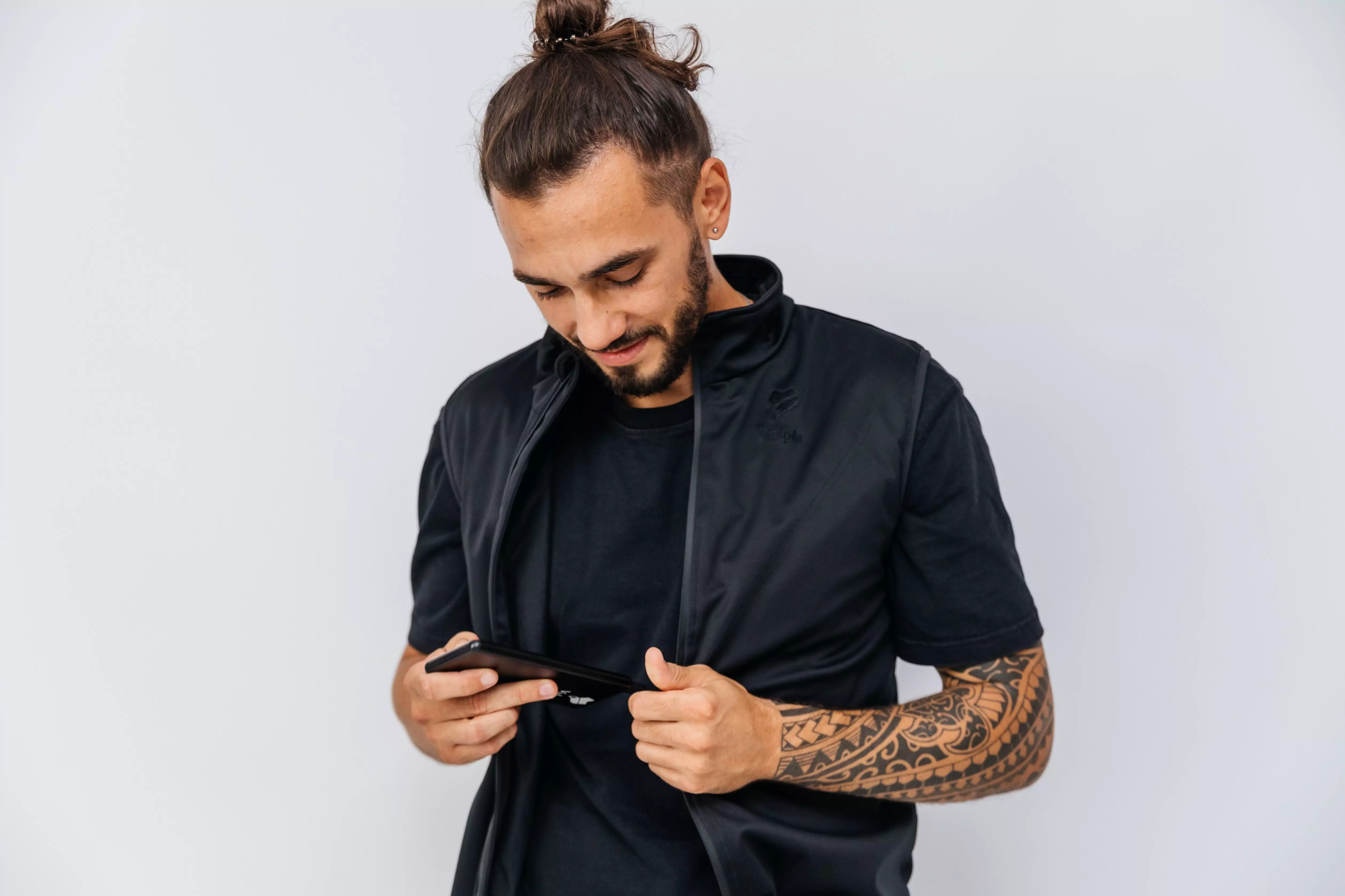 Vulpés Ganymed - smart heated vest for outdoor use