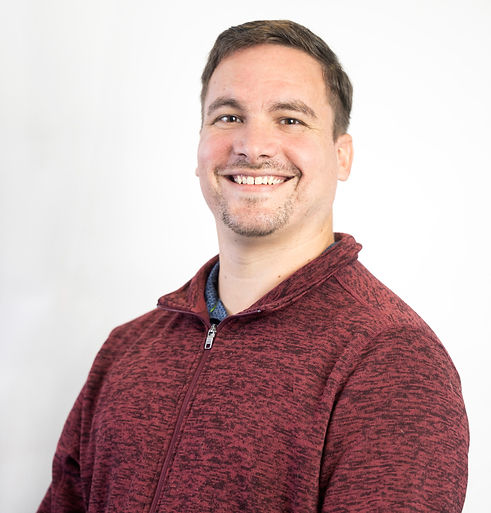 headshot - Copy_edited_edited.jpg