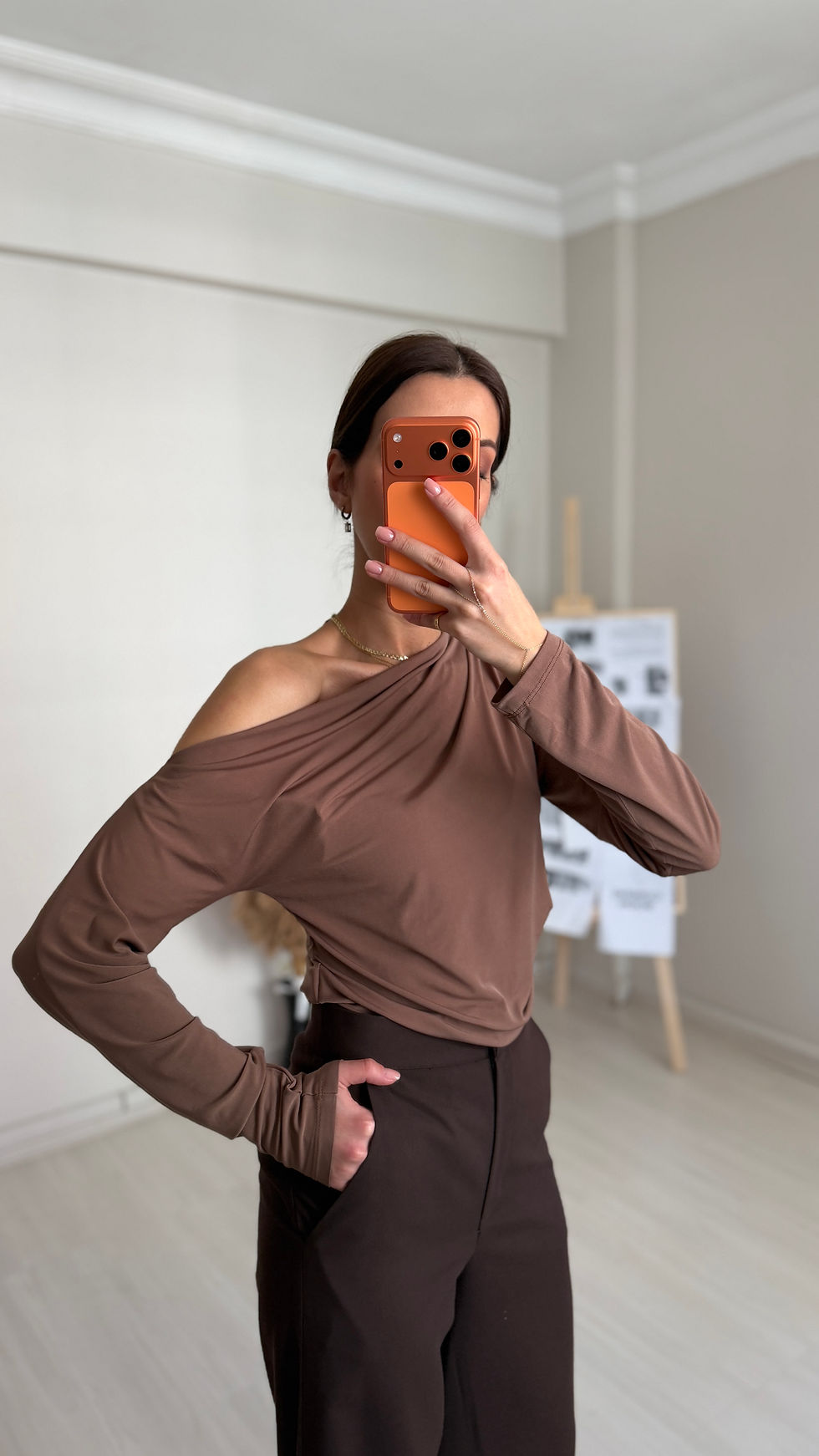 Küçük resim: Açık Kahve Kayık Yaka Bluz