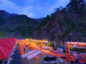 Luxury Destination Wedding in Darjeeling | Top Wedding Venues & Hotels with Cost 2026