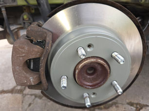 Client Paid $475 : 2017 Kia Soul : Rear Brakes & Rotors : Parts & Labor.
