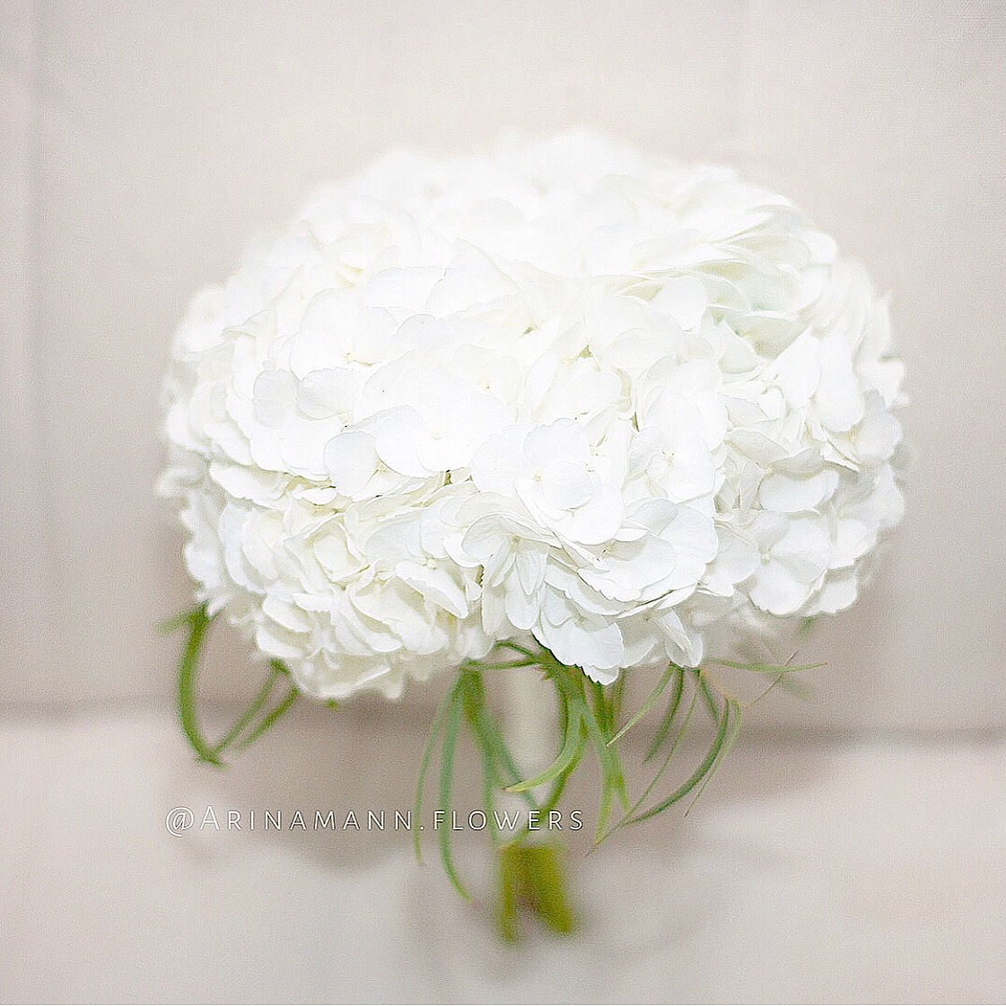 букет на свадьбу гортензия