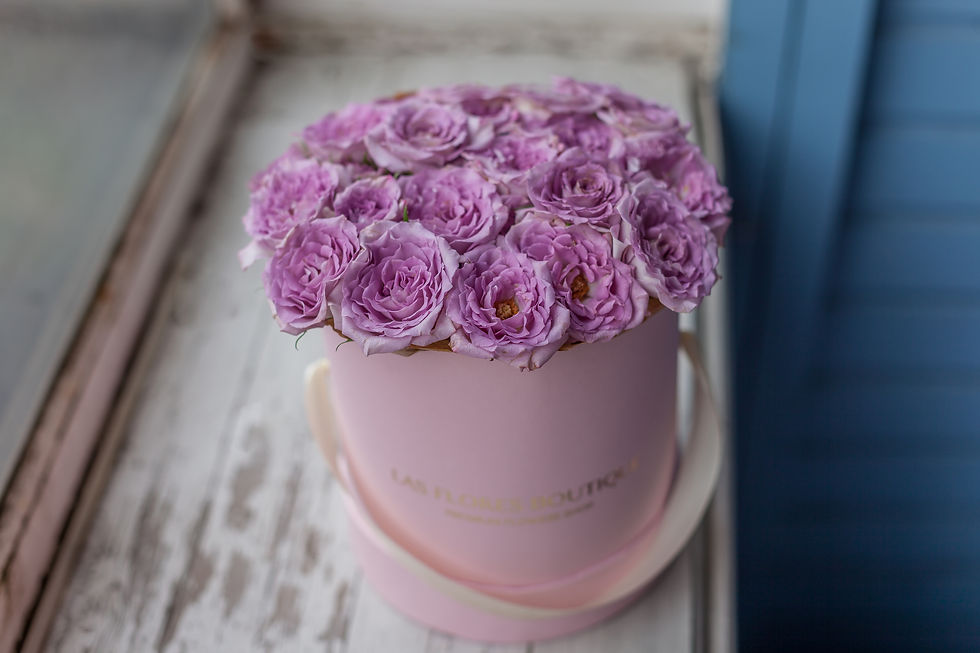 Миниатюра: Цветы в коробке