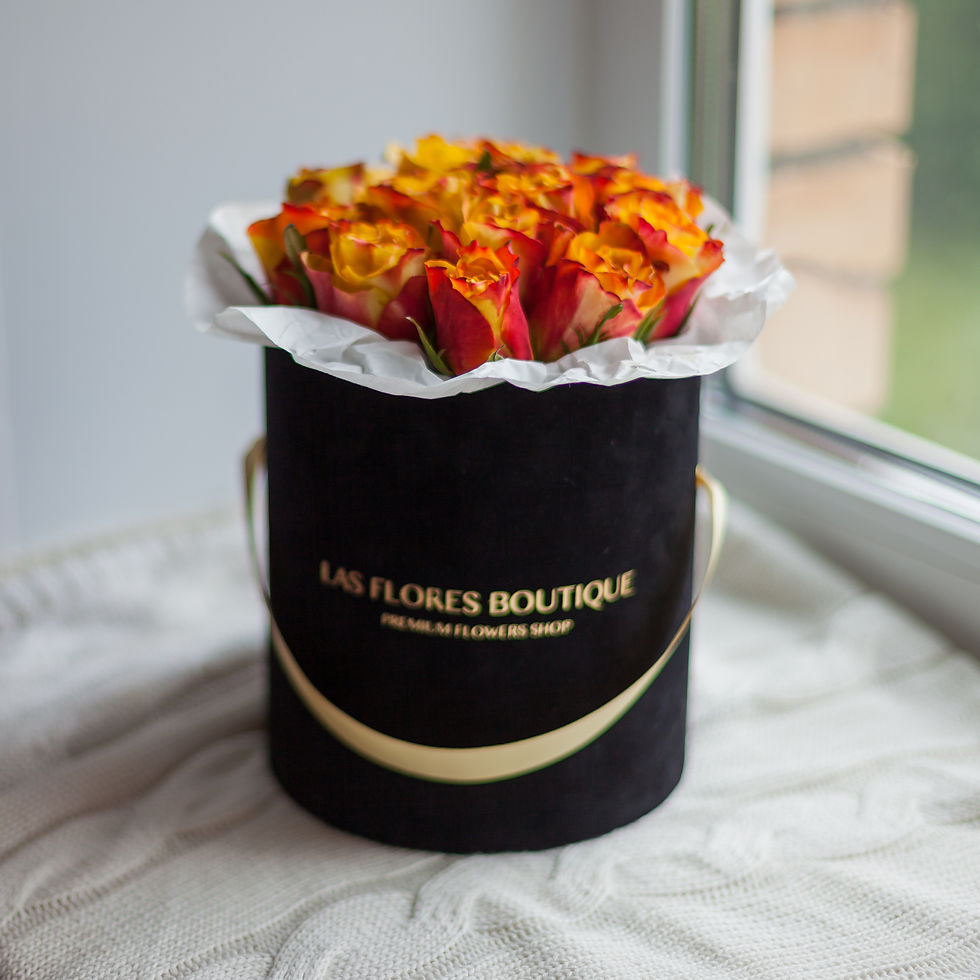 Миниатюра: букет цветов в коробке купить