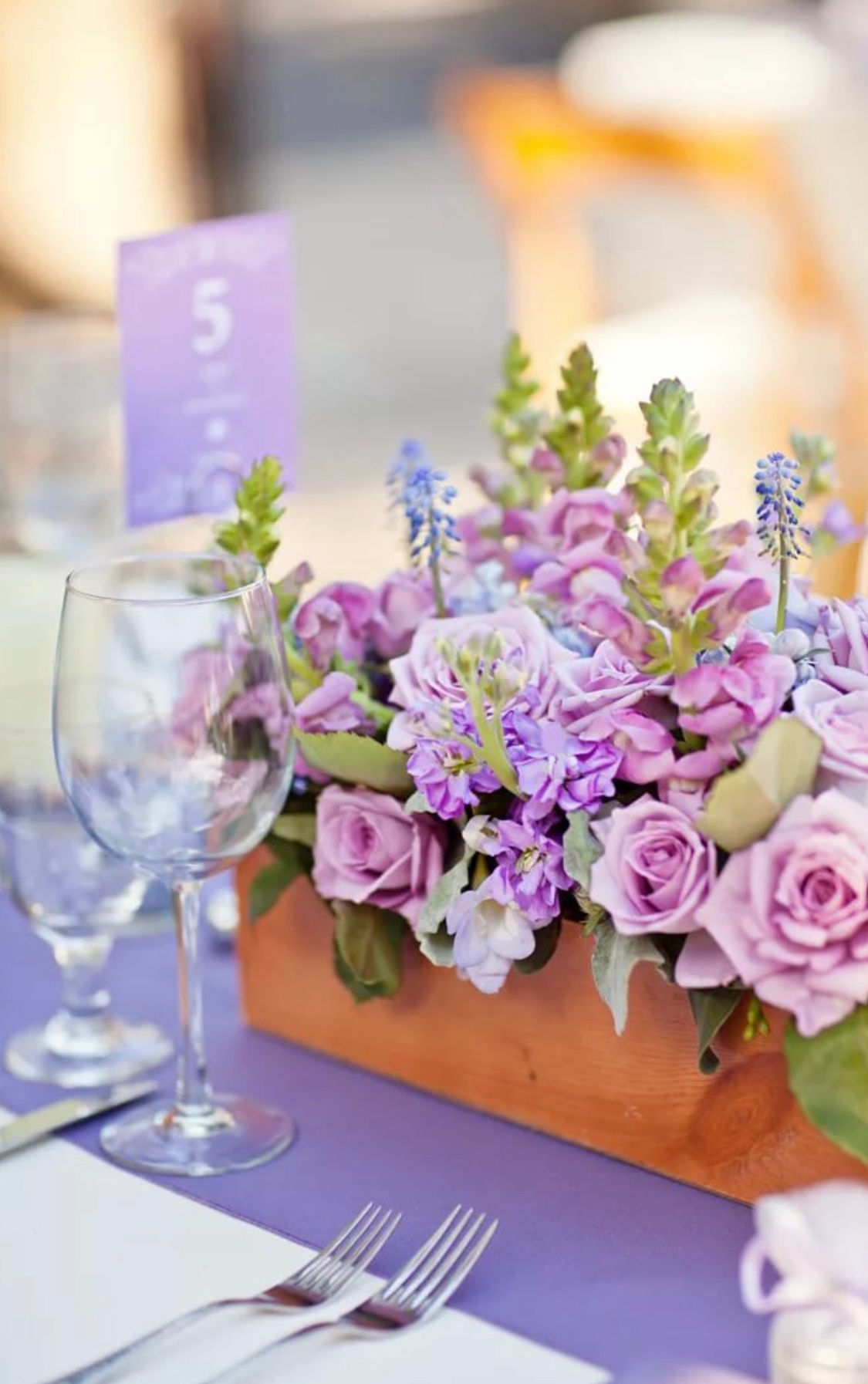 Цветочная композиция в ящике