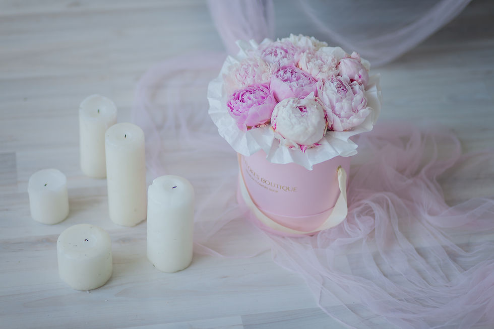 Миниатюра: пионы в коробке