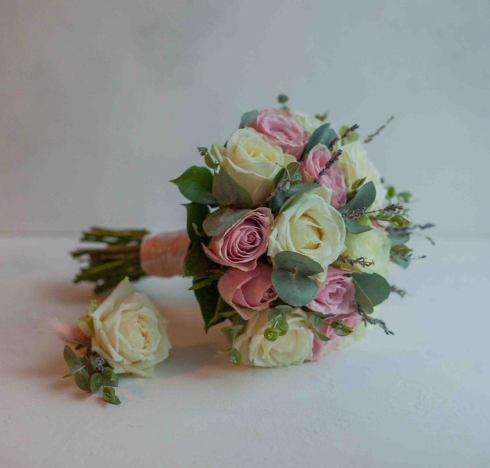 Миниатюра: свадебный букет невесты с лавандой