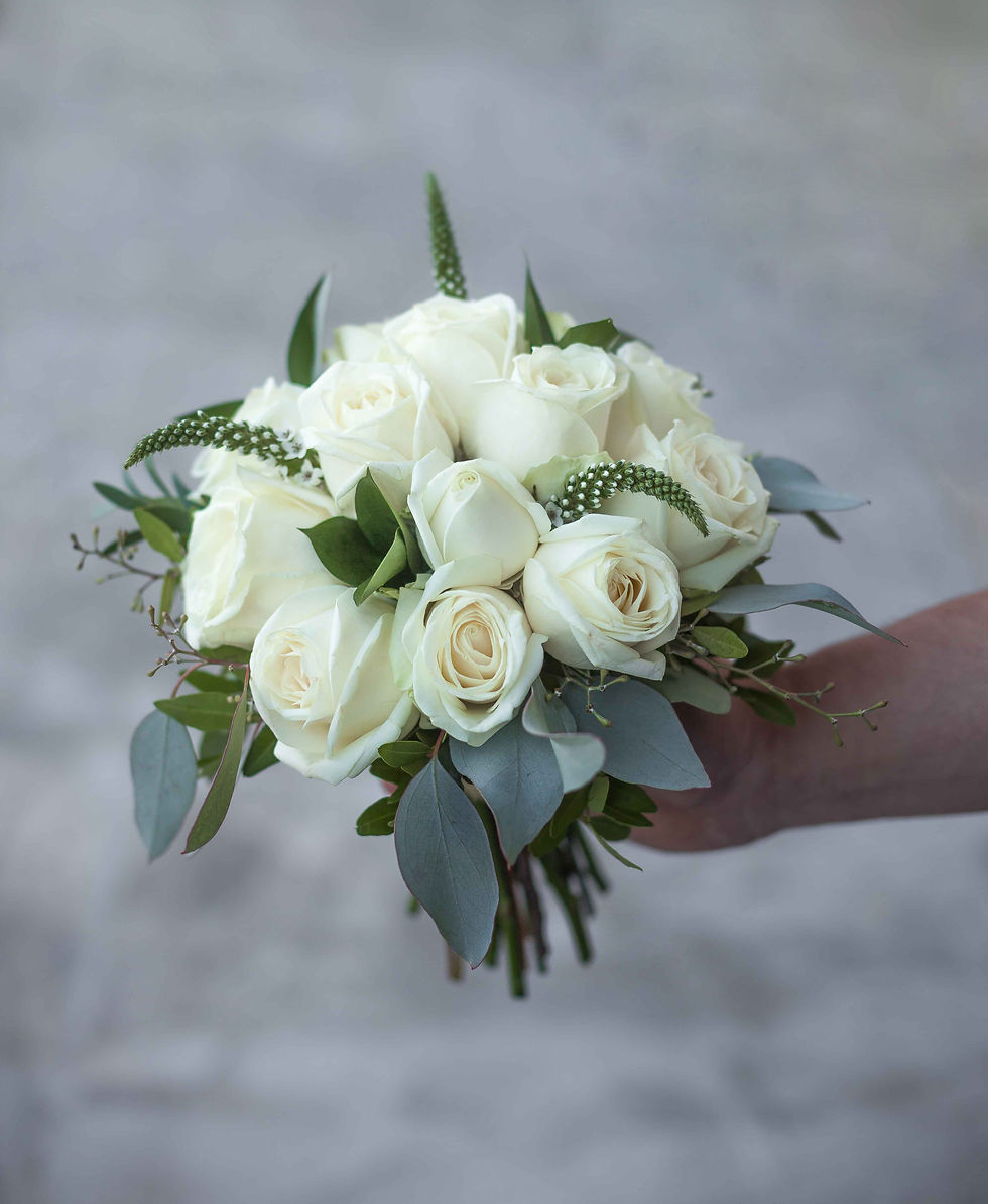 Миниатюра: бело зеленый букет невесты