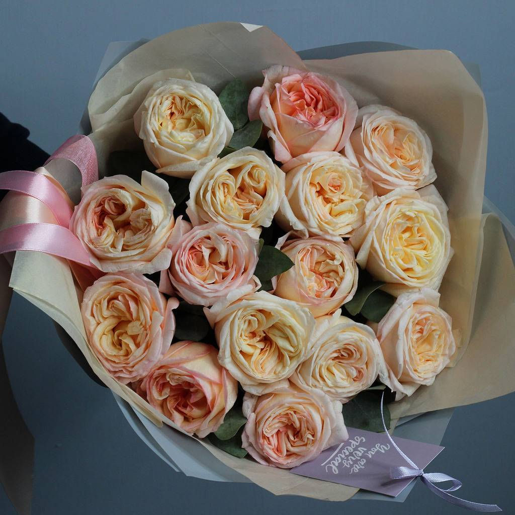 Букет из пионовидных роз Анджи