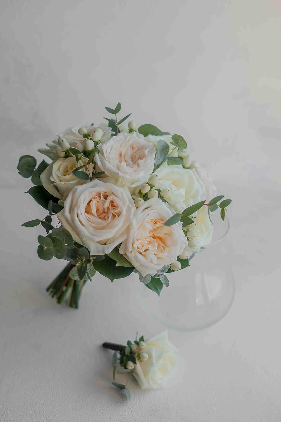 Миниатюра: букет невесты из пионовидных роз