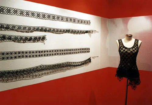 exposicao-projeto-a-mao-na-moda-4.webp