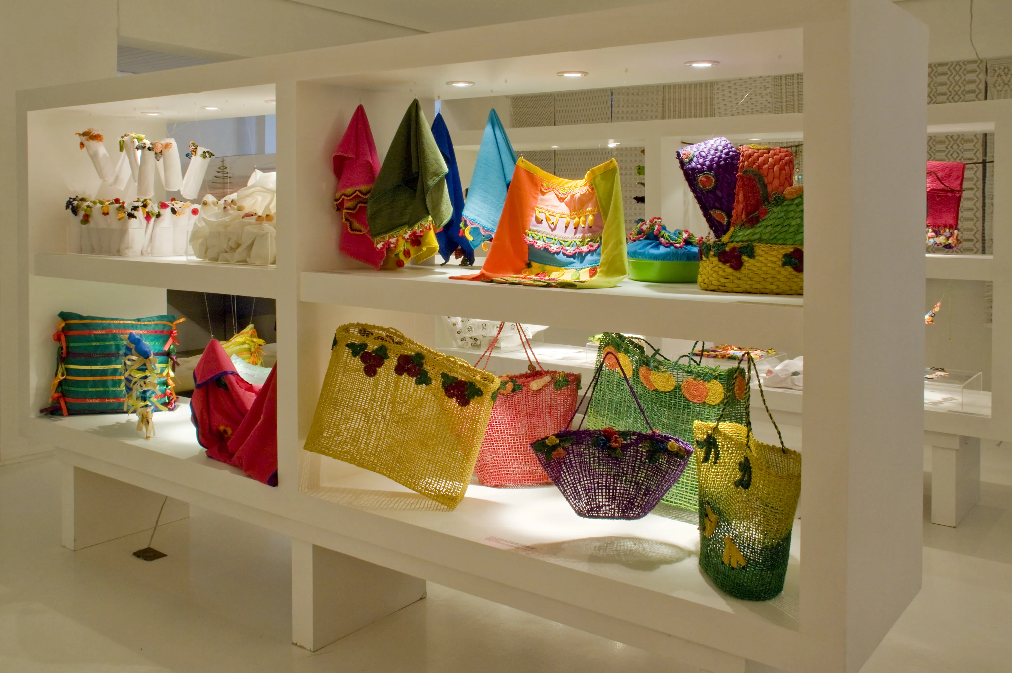A Casa_Renato Imbroisi_exposição (48).webp