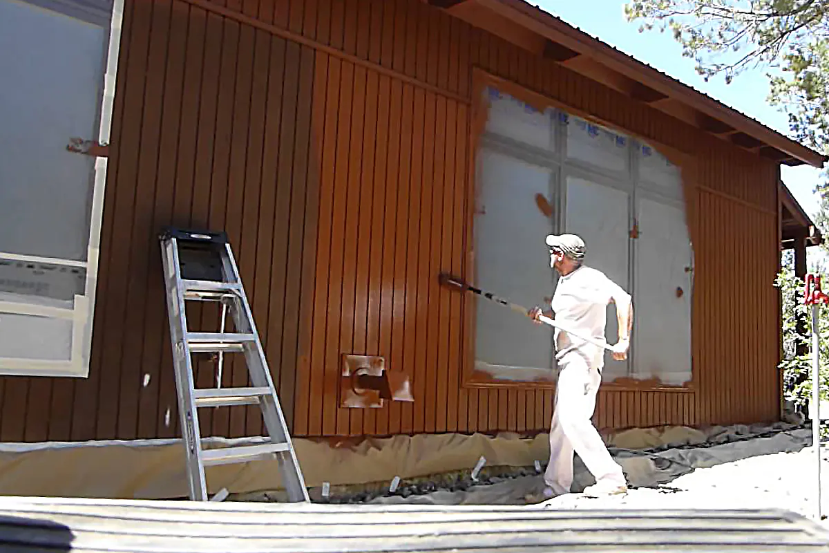 5 Pros and Cons of Using T111 Siding for your Next Outbuilding