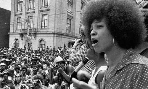 (T05E05) - Concepções socialistas de democracia