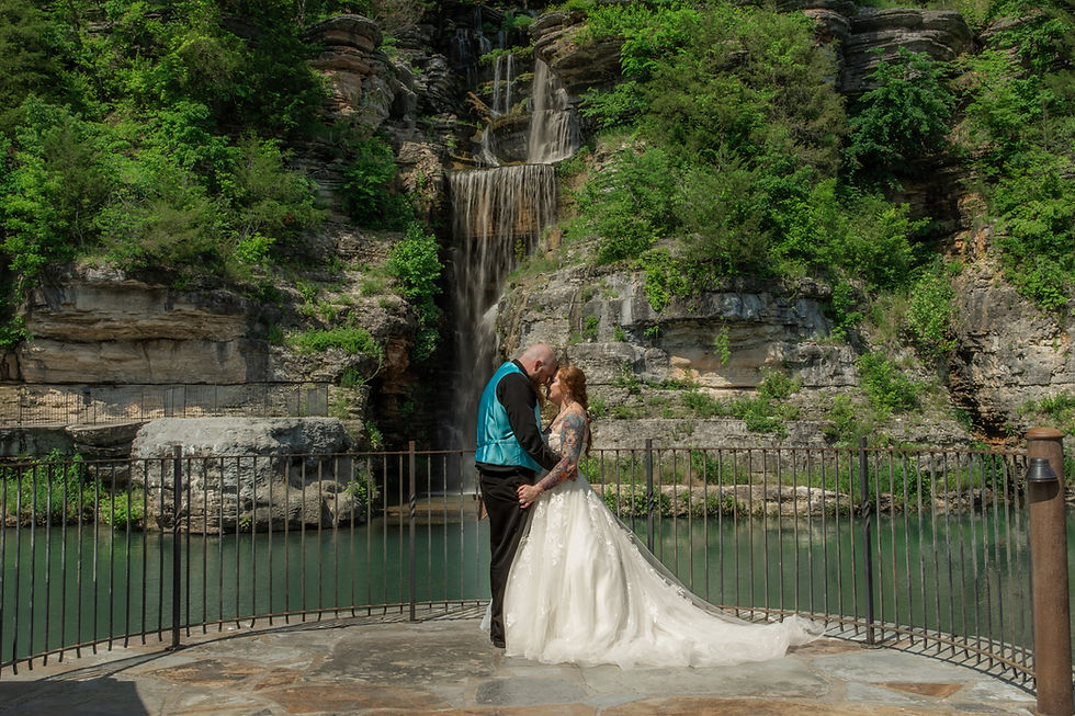 Micaela + Lucas | Dogwood Canyon Wedding