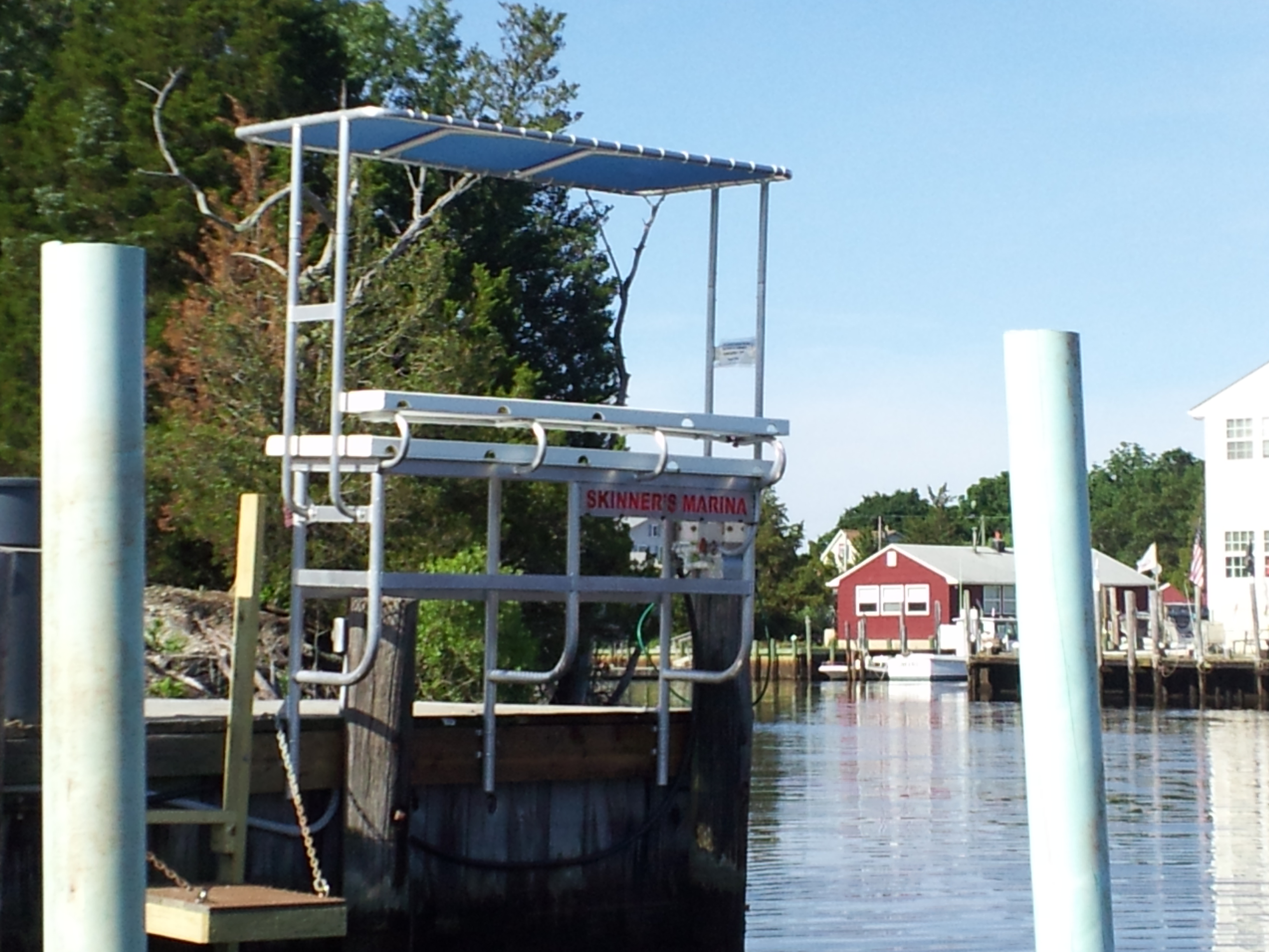 SLIPS/STORAGE Marina Tuckerton Bait