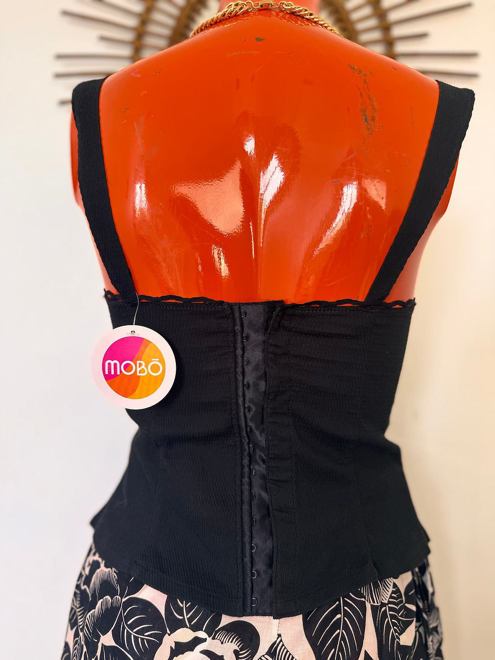 Miniature : Colin- bustier noir broderies