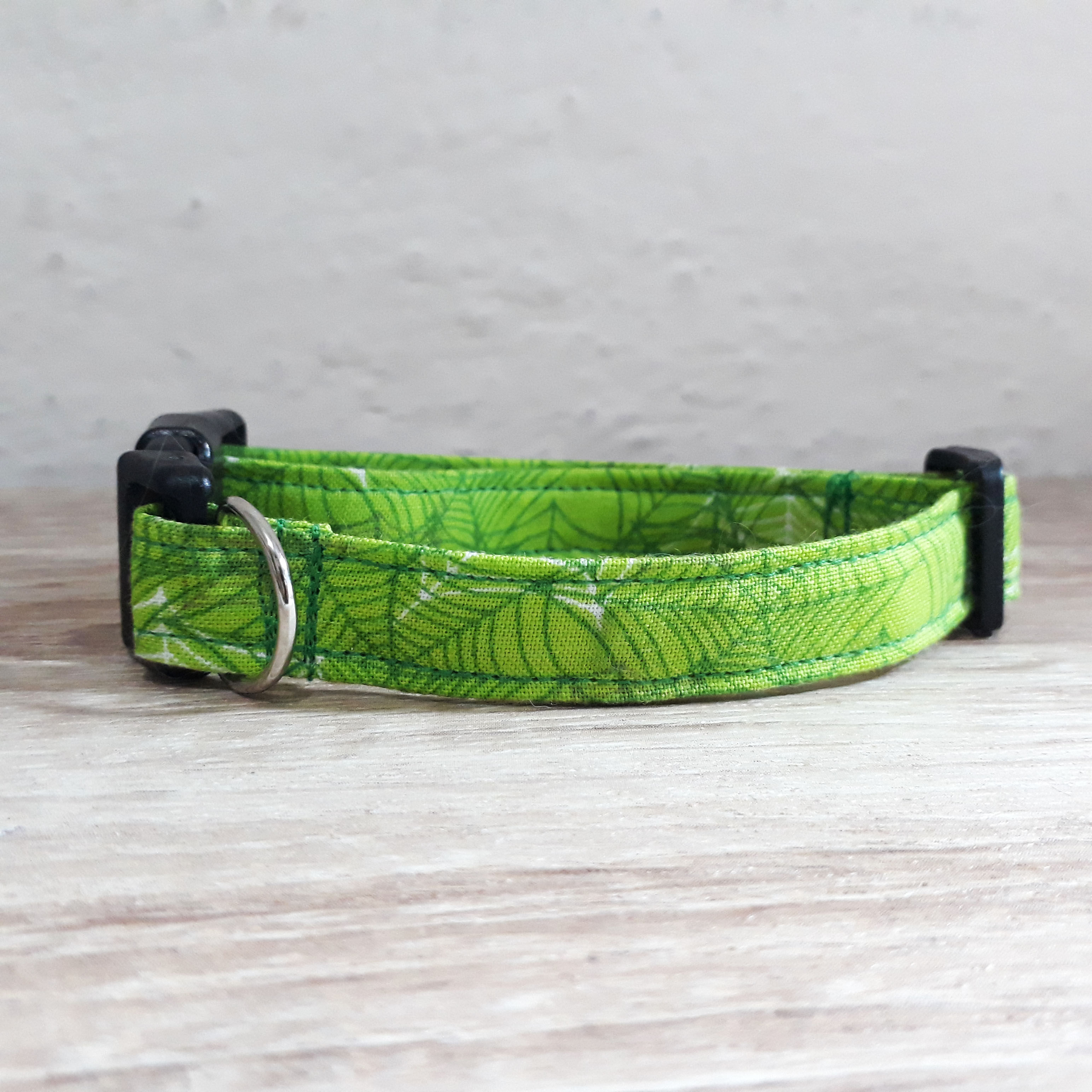 Collar ajustable Meow y Woof para mascota