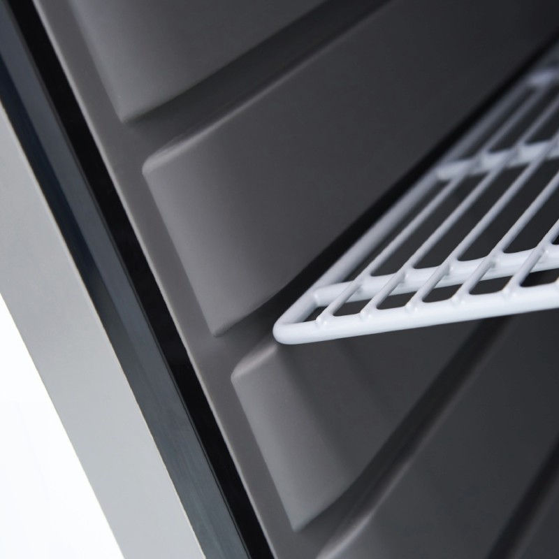 POLARCAB 580 L Single Door Upright Freezer - Image 2