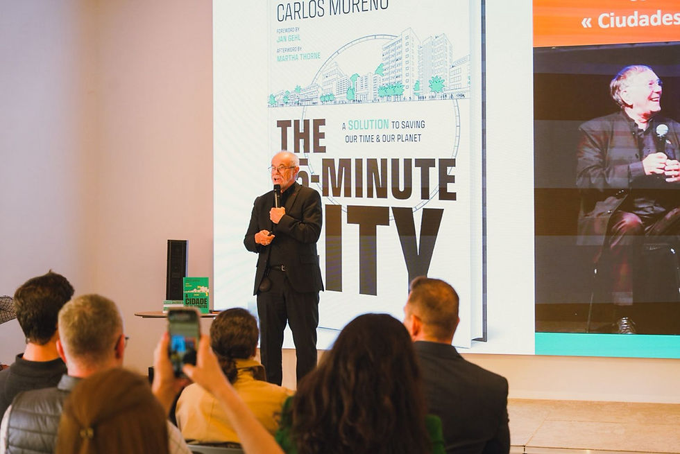 Professor Carlos Moreno fala sobre o futuro urbano em Florianópolis
