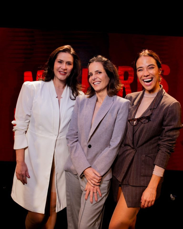 Menopausa sem tabu: “Mulheres em Chamas” leva humor e identificação à Arena Opus