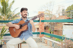Terças Sonoras recebe Gui Natel e Jade Dejá em concerto inspirado na ancestralidade e na música brasileira contemporânea