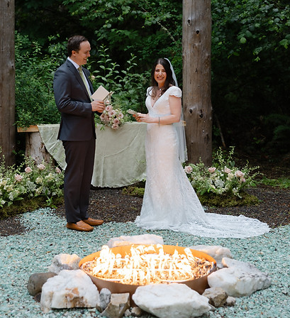 Two Frog Bog_Lauren New Photography-69.jpg