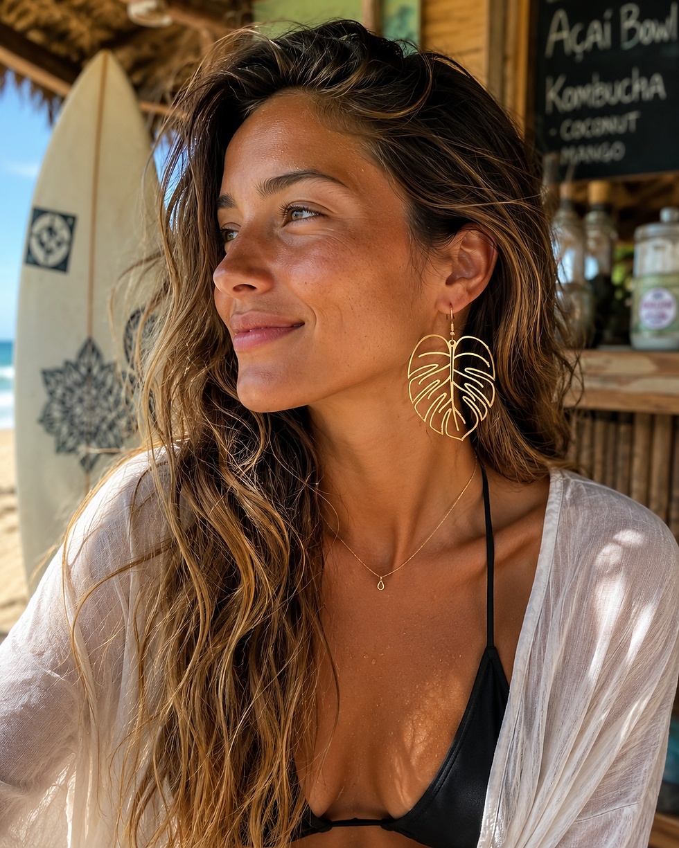 Thumbnail: Monstera Wave Earrings