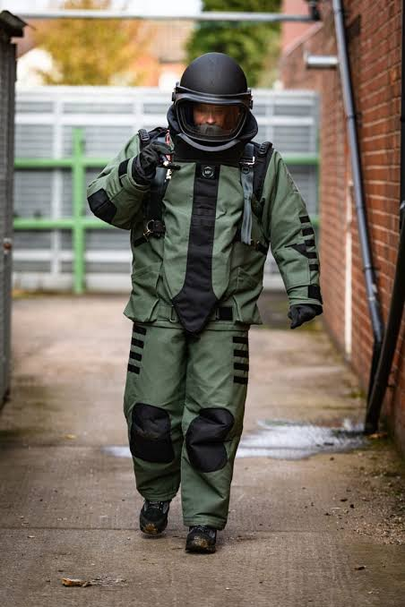 Bomb Suit | Godrej Security Solutions