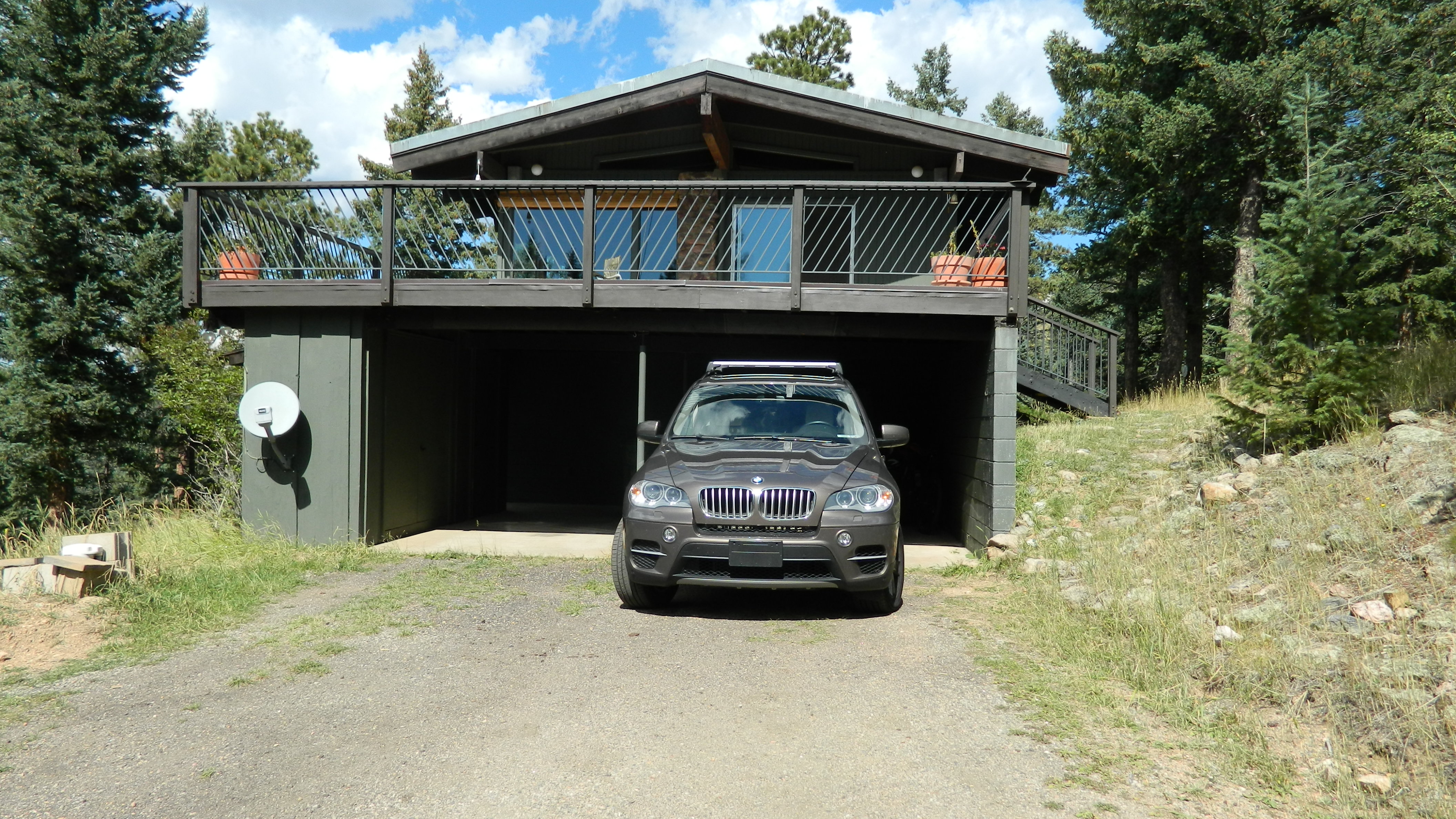 NEKOUEI RESIDENCE