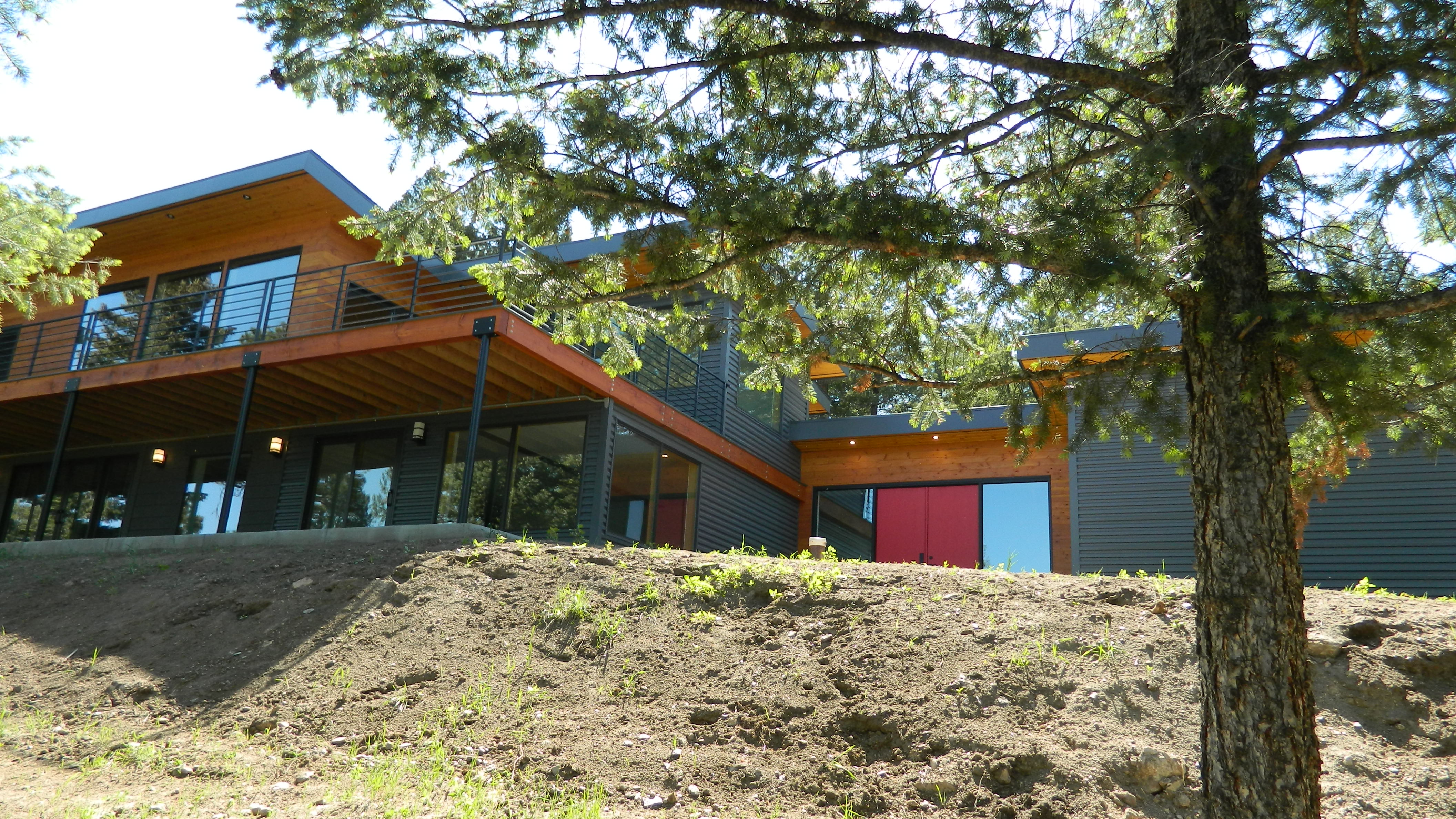 NEKOUEI RESIDENCE