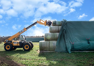 Protexia Hay Tarp covering round bales