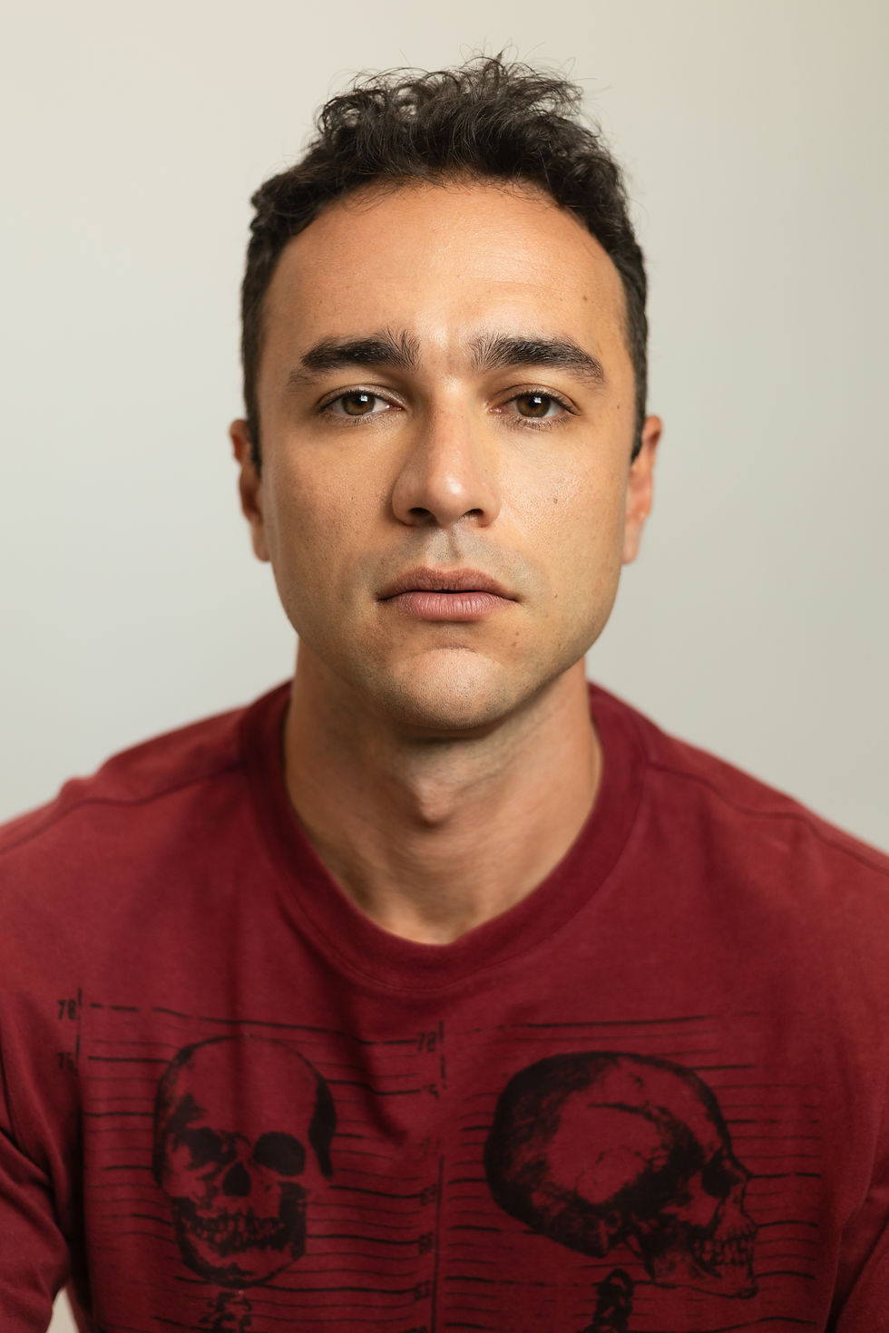 Ator Rodrigo Salva. CAJU Agenciamento.