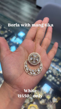 Thumbnail: Pearl studded borla with mang tika 