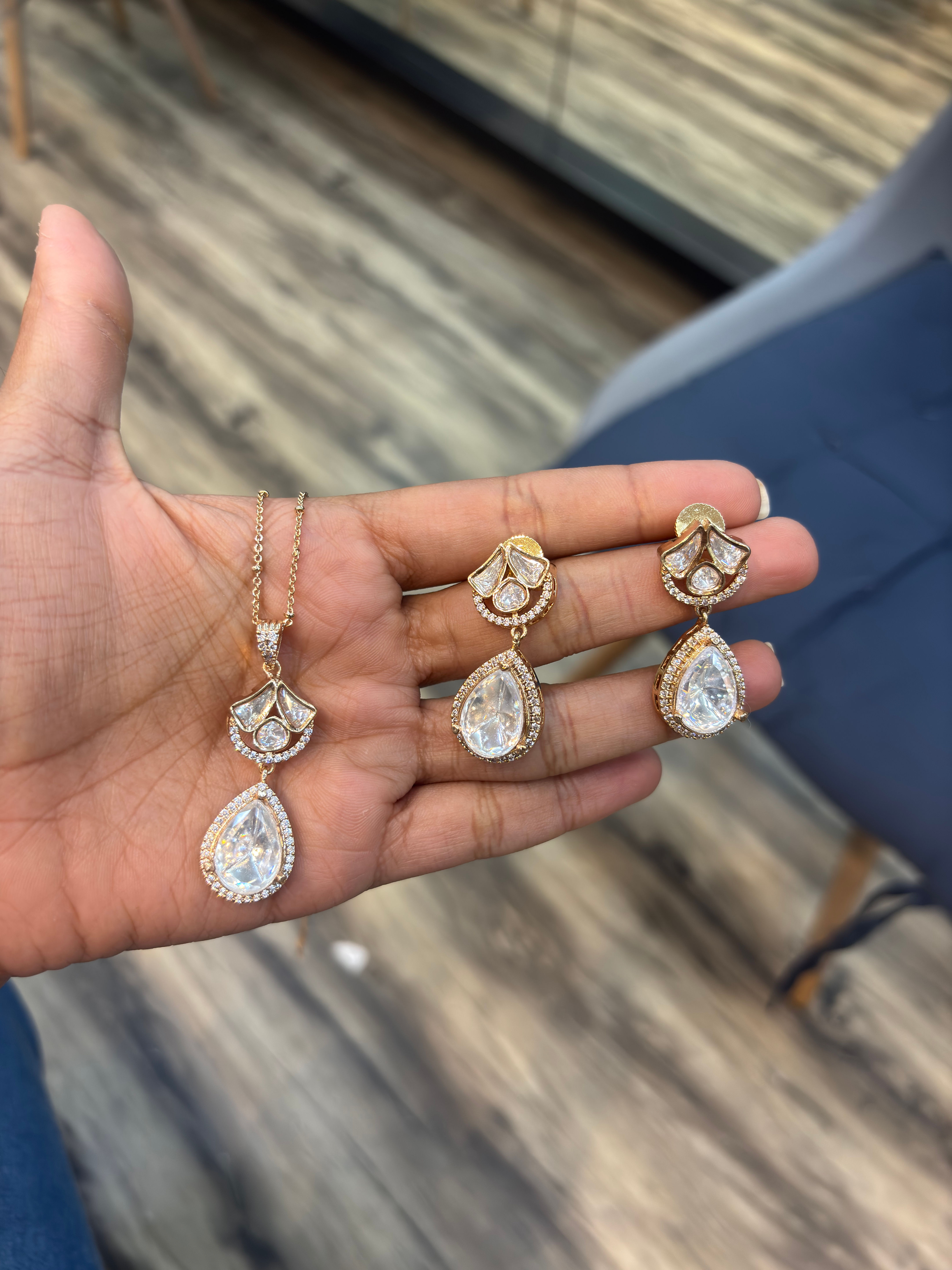 Polki studded pendant chain with earrings 