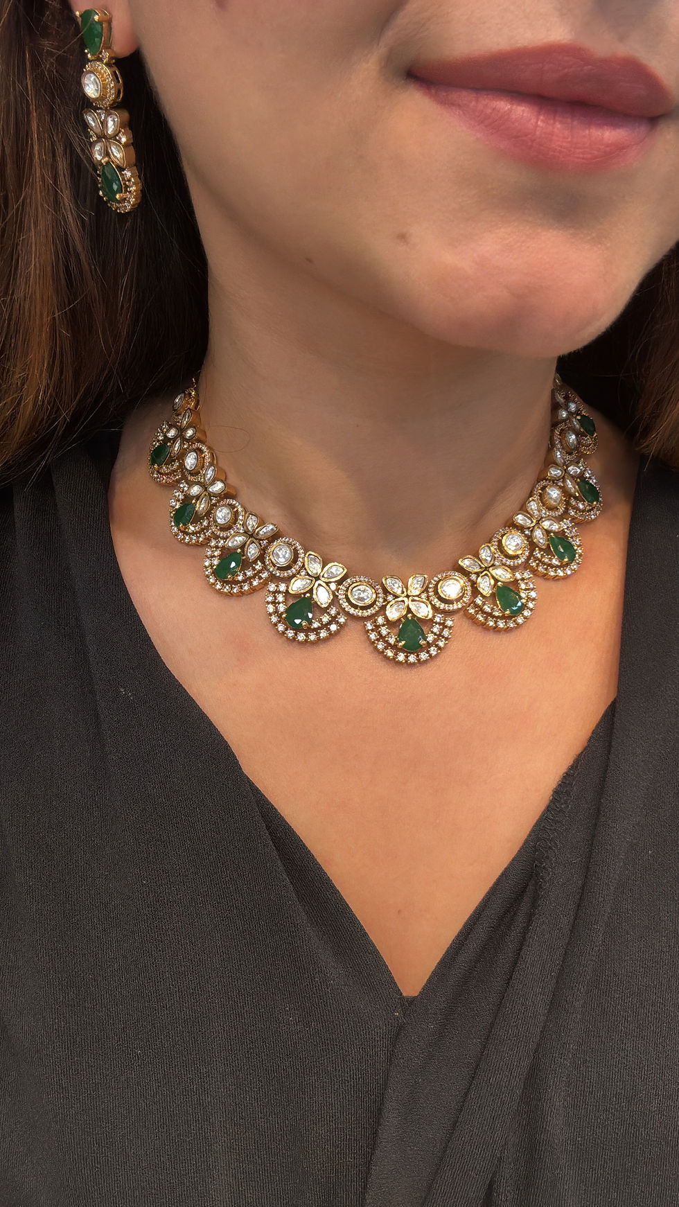 Thumbnail: Layered emerald moissanite polki necklace with earrings - 2 sets