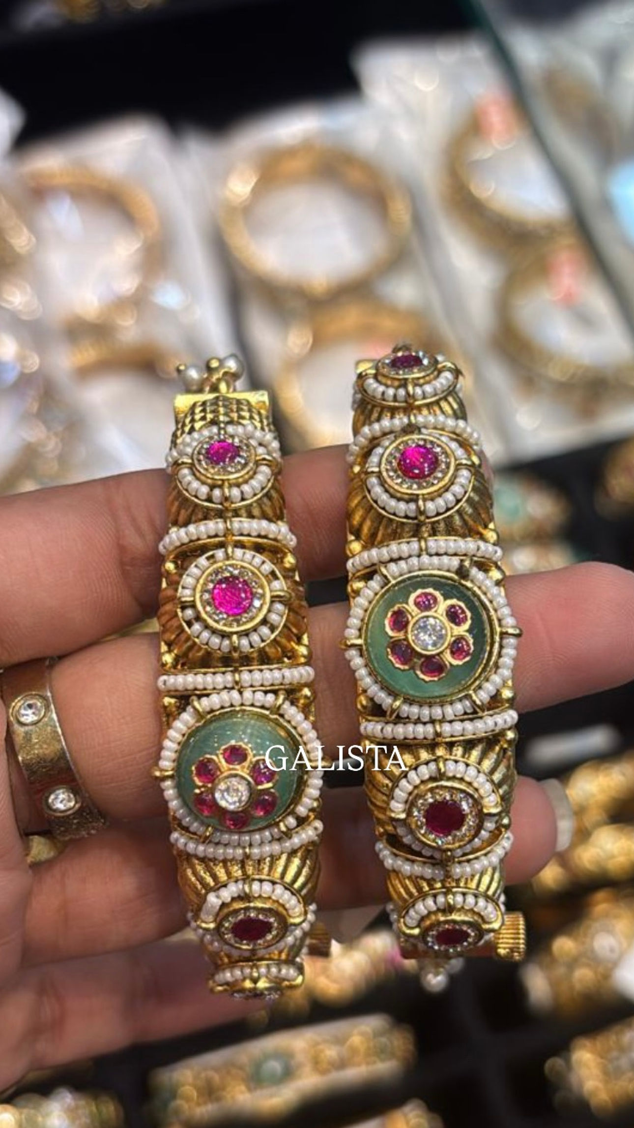 Rajwadi heritage kada bangles - openable - one pair - 2 pieces 