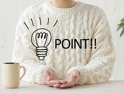 男性と電球とpointの文字