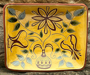 Just Lovely! Pennsylvania German Redware Rectangle Bowl by Denise Wilz - decorated with the sgraffito technique - item SG1451