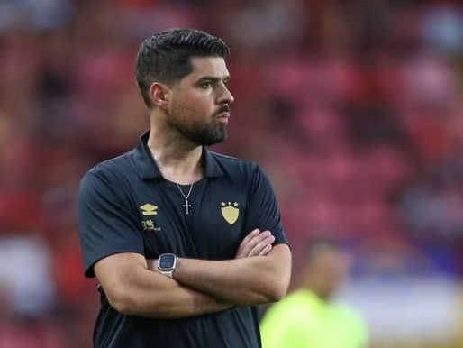 De carta branca à demissão: bastidores da queda relâmpago de António Oliveira no Sport