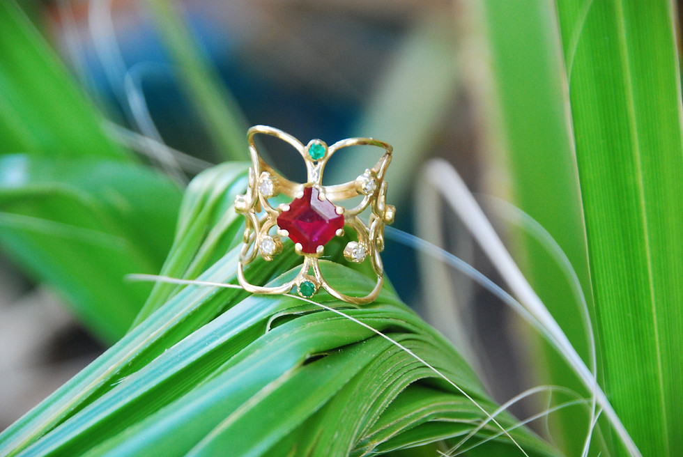 Thumbnail: lace ring