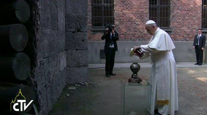 Visita do Papa Francisco a Auschwitz