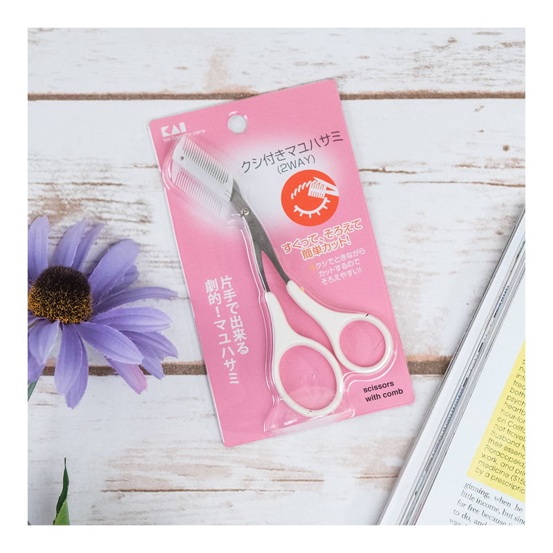 縮圖：贝印 不锈钢修眉剪刀付双边梳 KAI Eyebrow Scissors With Comb 2 Ways Pal 1pc