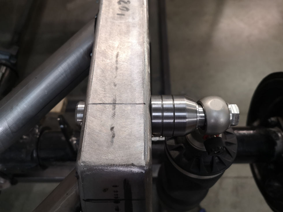 Thumbnail: Through-chassis weld in suspension mounts